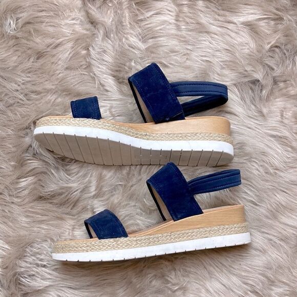 KENNETH COLE NEW YORK
Jules Suede Espadrille Platform Simple Sandals in Navy - Picture 7 of 13